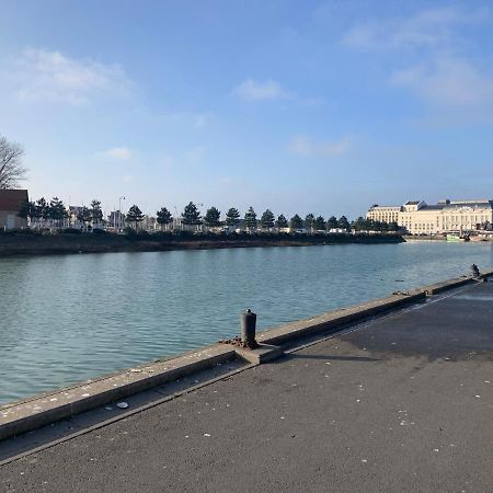 Hauteurs De Trouville - Studio Avec Terrasse Au Calme Exterior foto